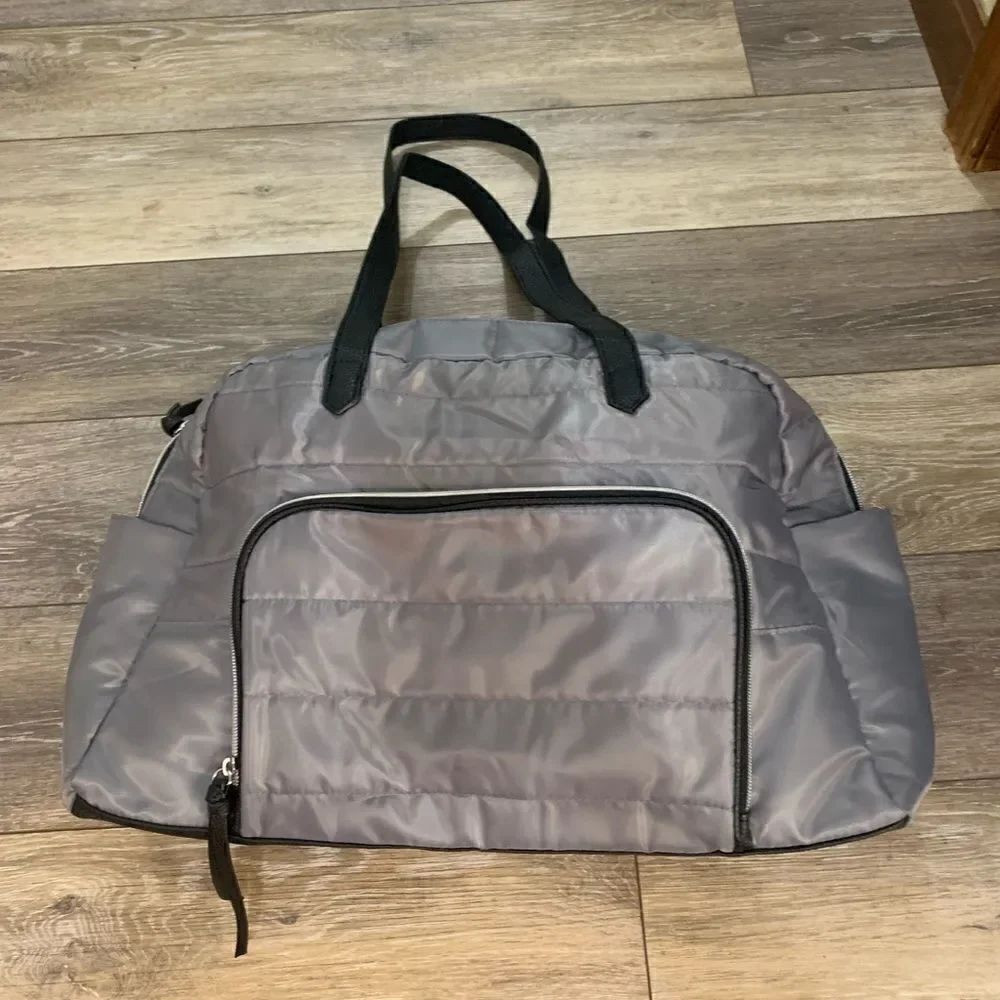 DSW Weekender Tote  - Picture 4 of 9